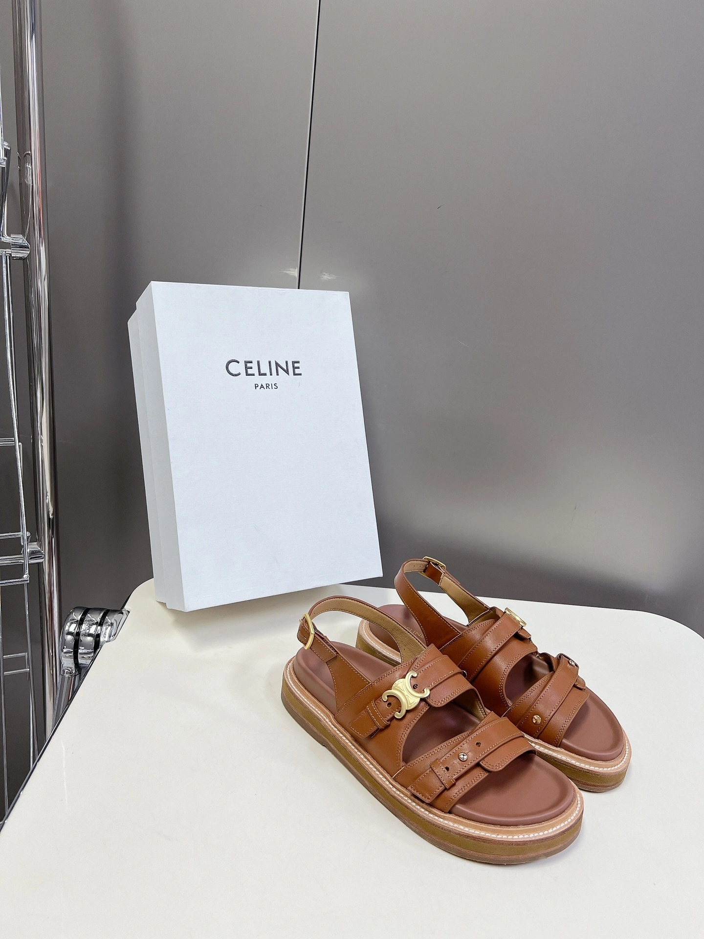 COCO-- 358i95 359813766C.04LU Calfskin item：E-X158A0898T